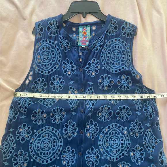 Johnny Was Embroidered Eyelet Button Up Tunic Top - Picture 5 of 7